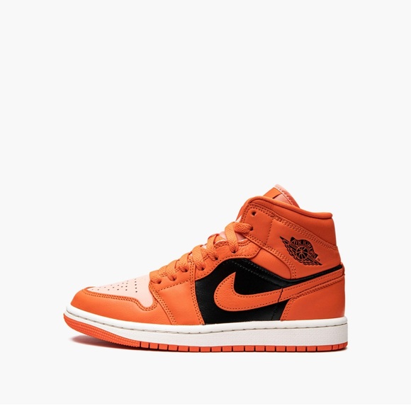 New, Air Jordan 1 Mid SE - Picture 1 of 11